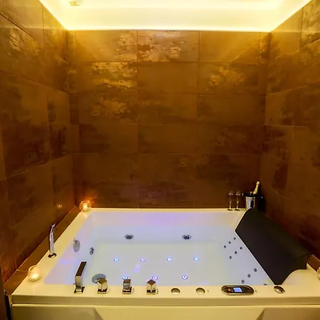 Du Louvre - - Prime Location Palais & Croisette - Luxury By Lra Канны